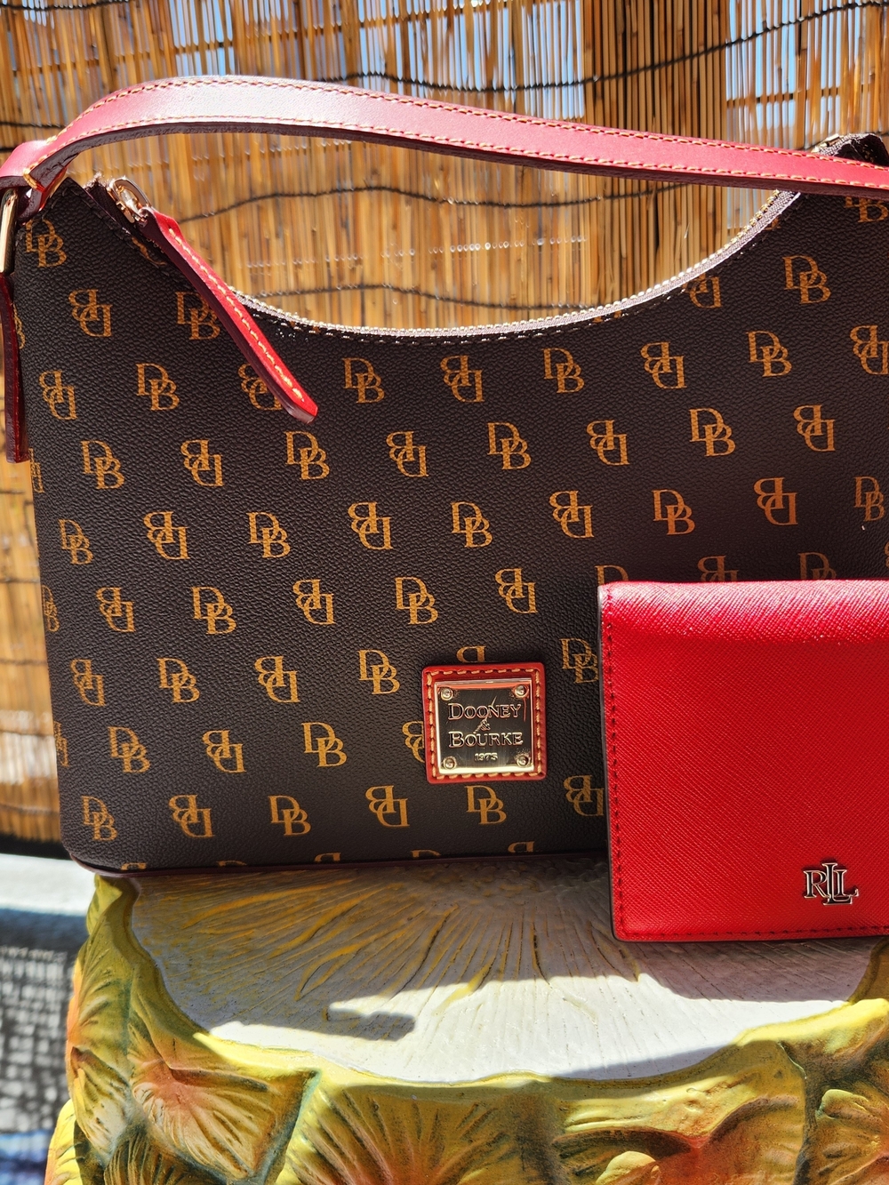 Assorted Purse Bundle - Picture 3 of 6
